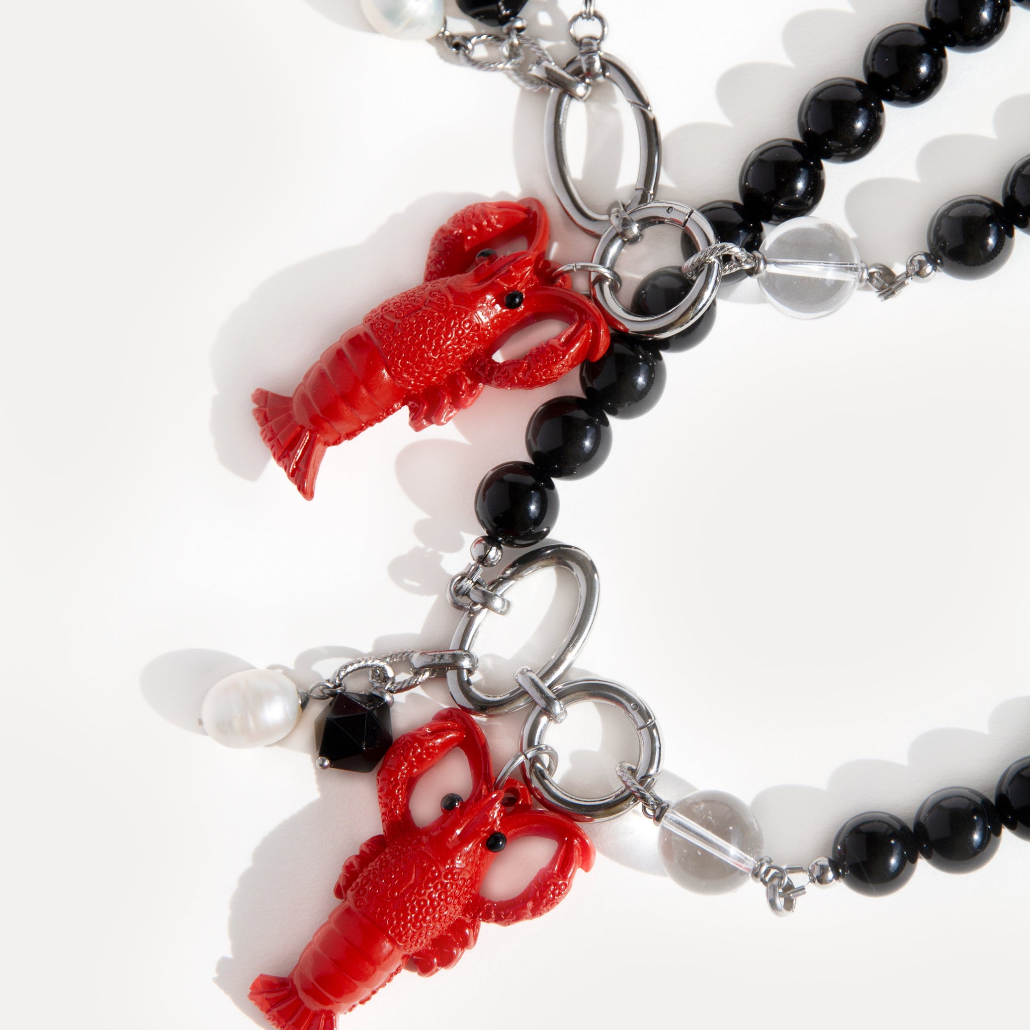 NOIR LOBSTER NECKLACE